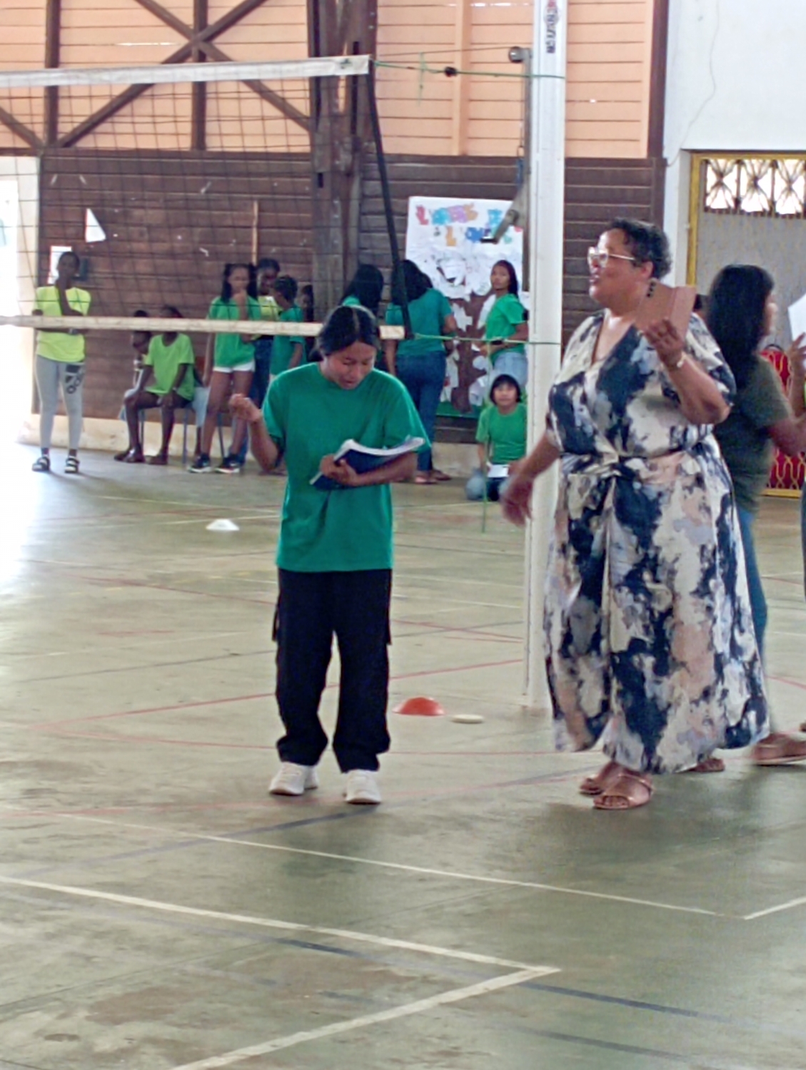 Mme CHAUMET et une lectrice 03