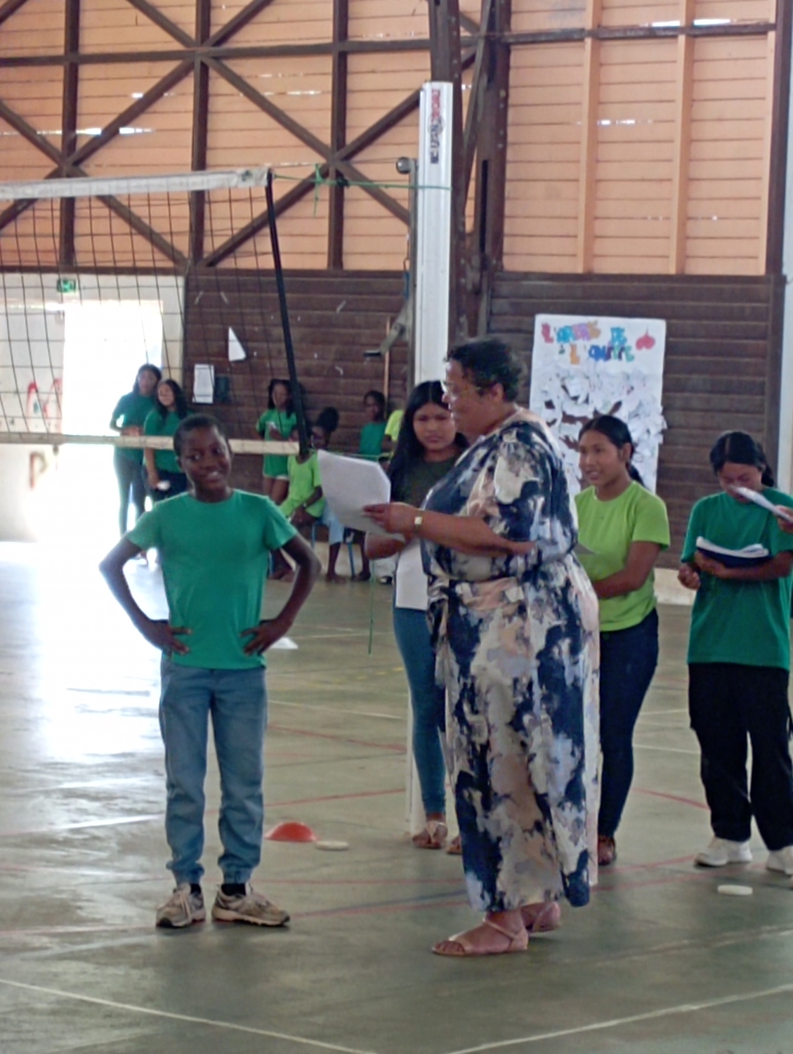 Mme CHAUMET lit le texte final