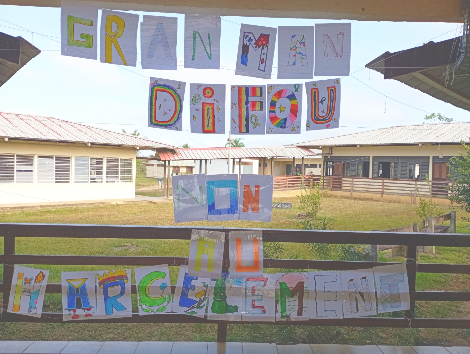 Affichage dans le hall